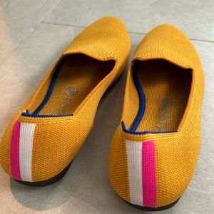 Rothy's. Size 9. Yellow loafer.